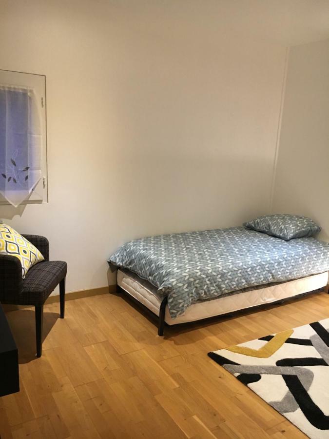 Appartement Independant Chez L'Habitant Bezons Zewnętrze zdjęcie