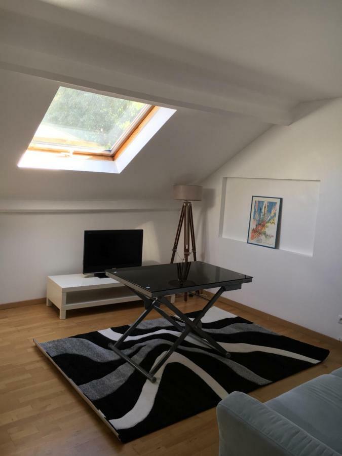 Appartement Independant Chez L'Habitant Bezons Zewnętrze zdjęcie